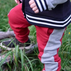 Pants & Jeans><noscript><img width=