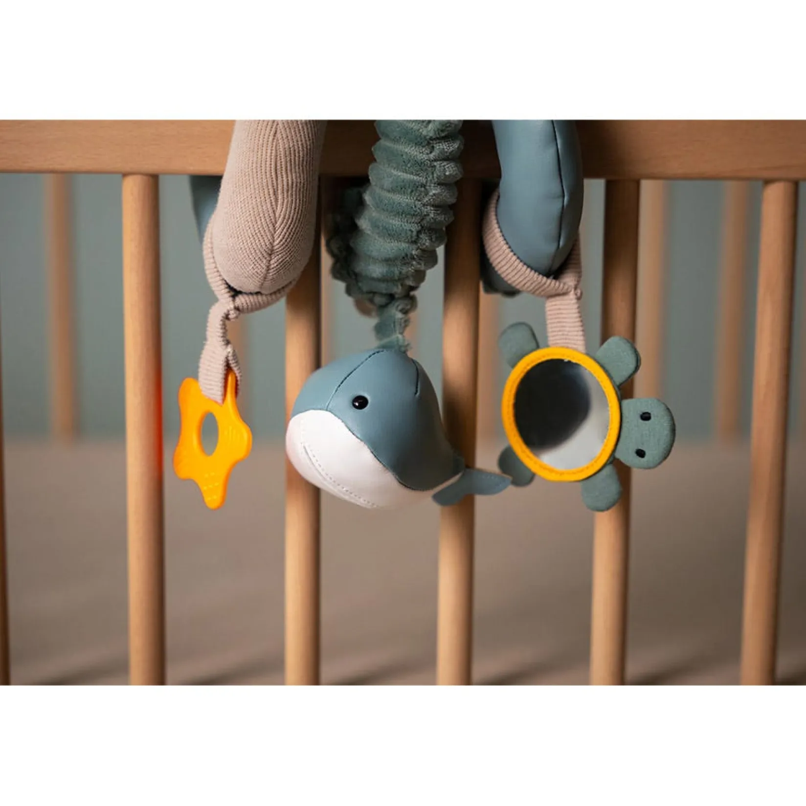 Stroller & Car Seat Toys|Developmental Toys>Little Big Friends Activity Spiral - Ocean