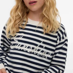 Fleeces And Sweatshirts|Tops><noscript><img width=