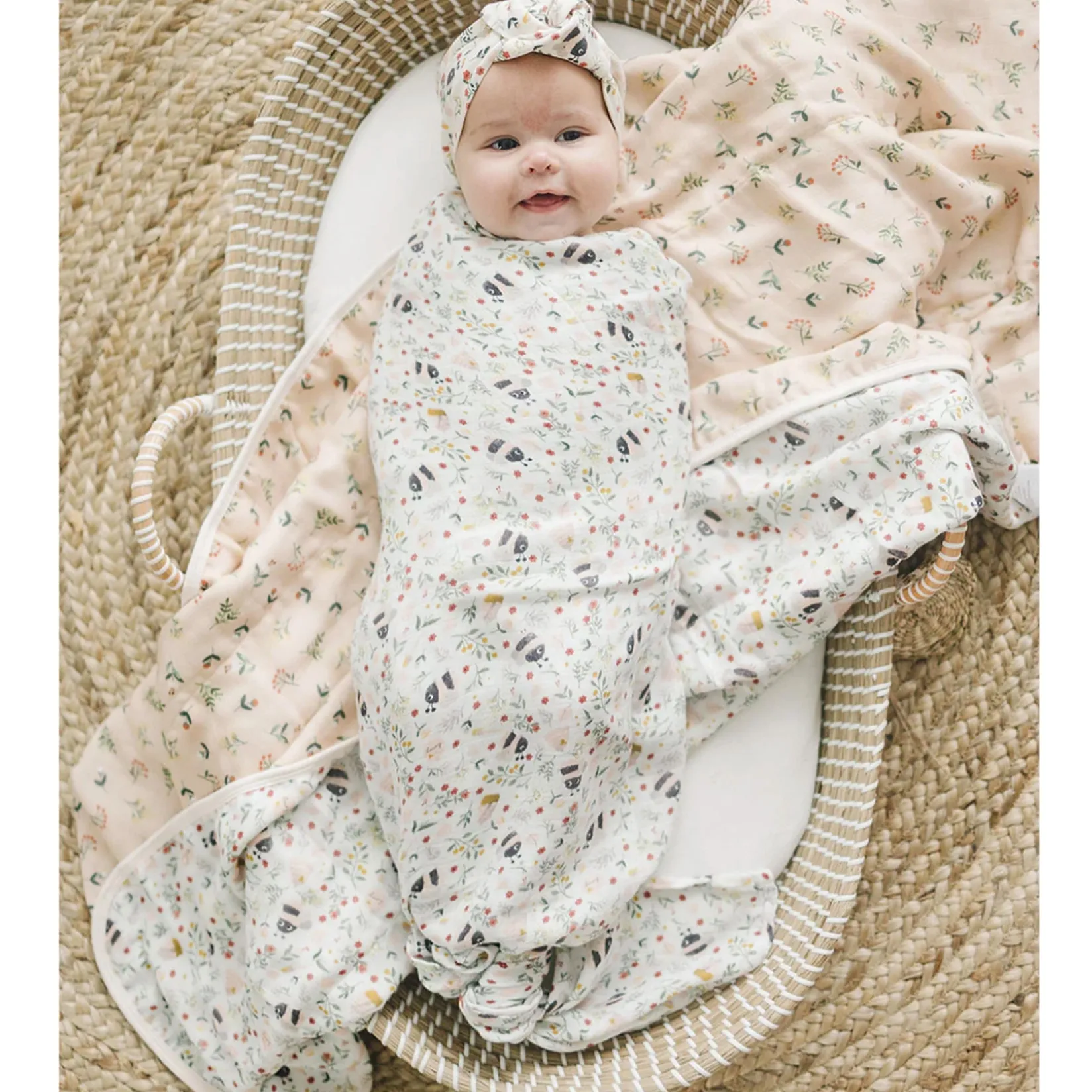 Best Bamboo Muslin Swaddle Blanket - Bumble Bees Kids Blankets|Blankets