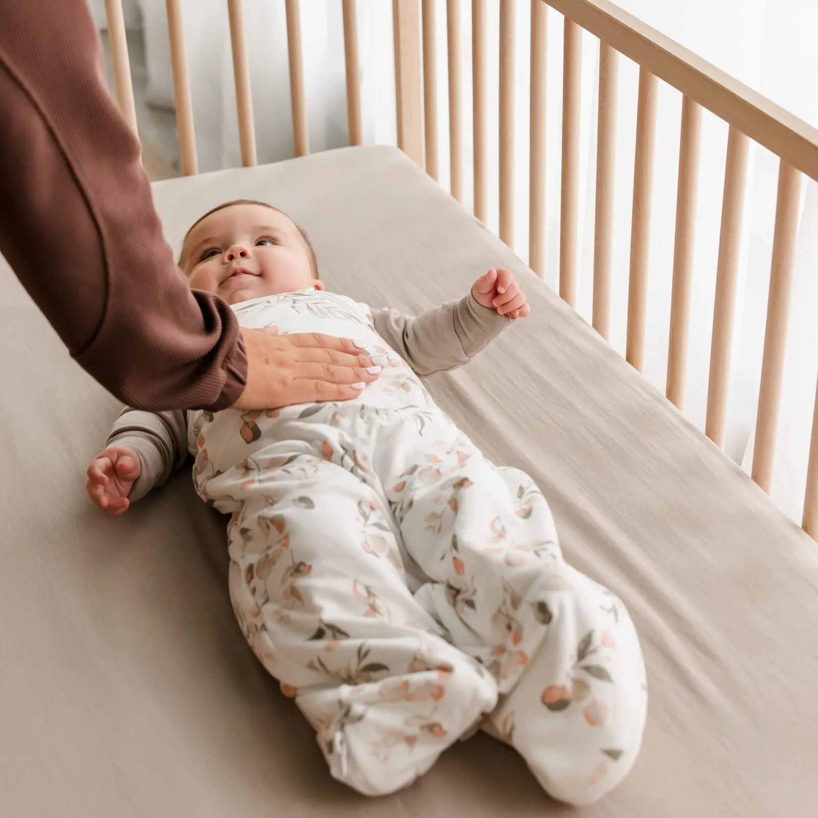 Sleep Bags|Pyjamas>Perlimpinpin Bamboo Sleep Bag 0-36 months - Leaves Ivory