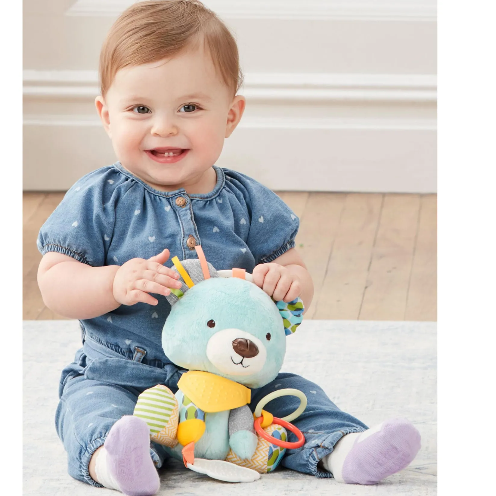 Stroller & Car Seat Toys|Developmental Toys>Skip Hop Bandana Buddies Activity Toy - Bear