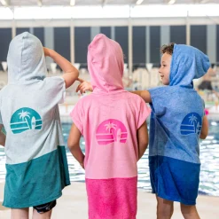 Swimsuits><noscript><img width=