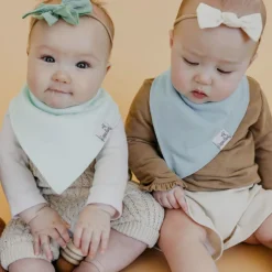 Bibs|Breastfeeding><noscript><img width=