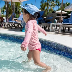 Swimsuits><noscript><img width=