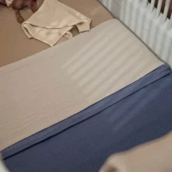 Blankets|Blankets><noscript><img width=