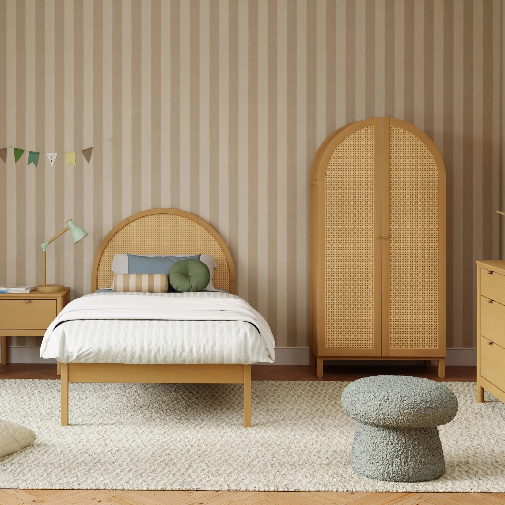 Outlet Bondi Cane Twin Bed - Honey Twin, Full & Queen Beds