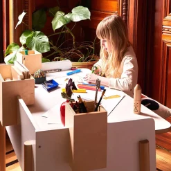 Desk><noscript><img width=