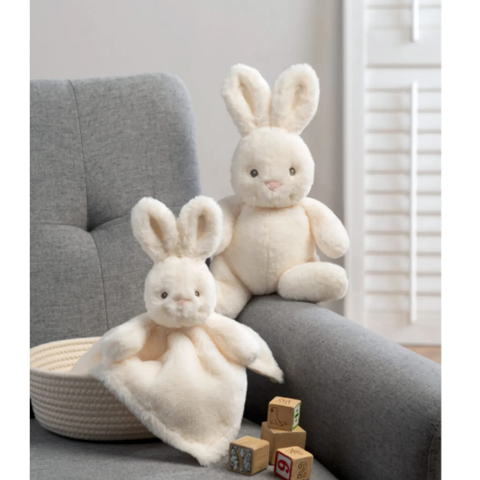Plush Toys>Ganz Bryer Bunny