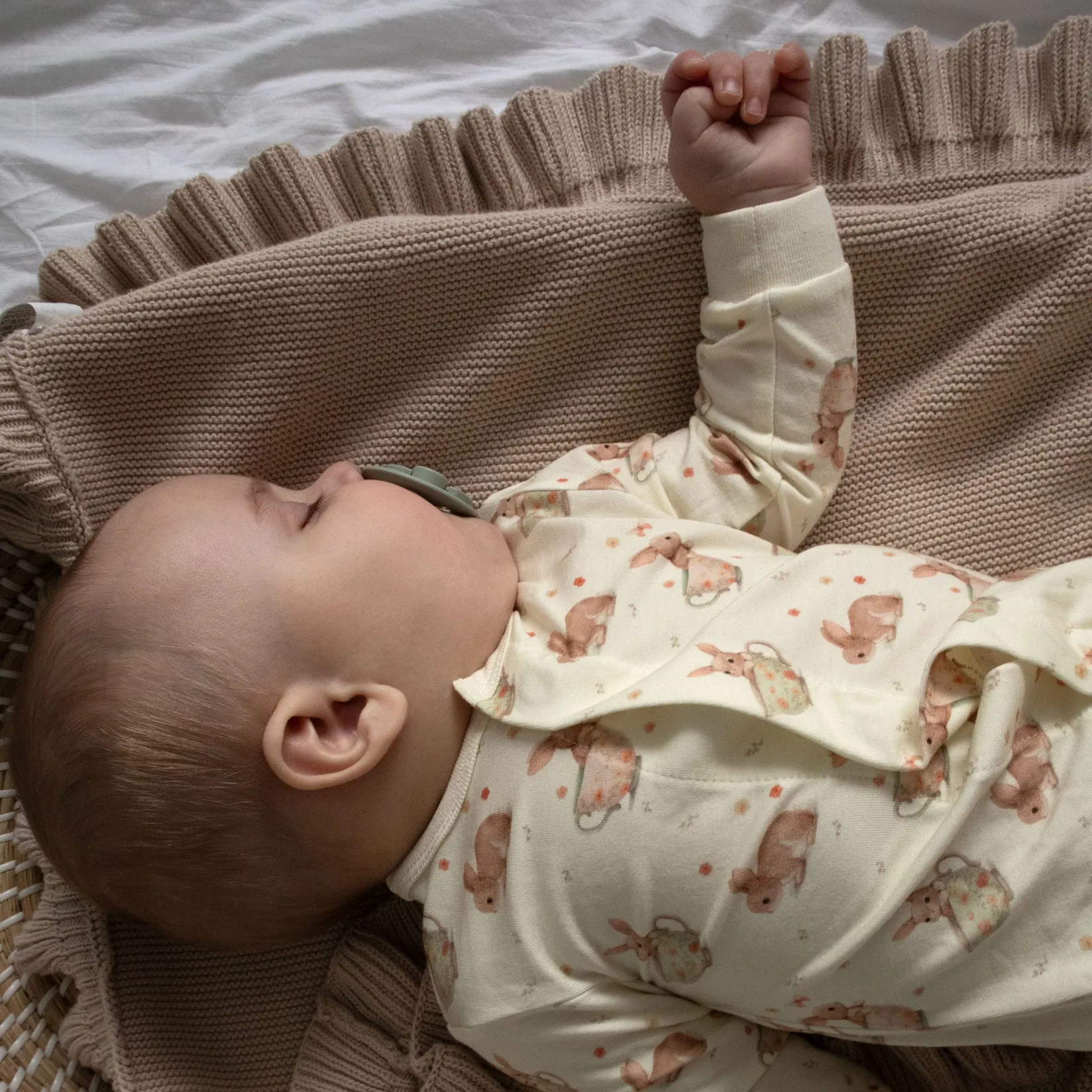 Sale Bunnies Magnetic Pajamas P-18m Preemie Clothing|Pajamas