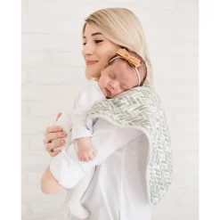 Nursing Covers|Breastfeeding><noscript><img width=