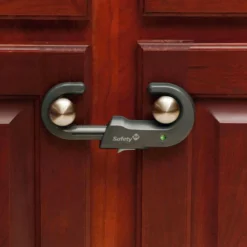 Gates & Safety>Safety 1st Cabinet Lock Grip'n Go (2)