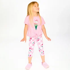 Tops><noscript><img width=