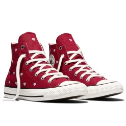 Shoes>Converse Chuck Taylor Heart Shoes 4-7 Red