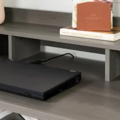 Desk><noscript><img width=