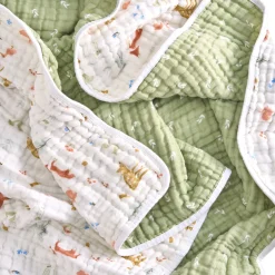 Throws|Blankets><noscript><img width=