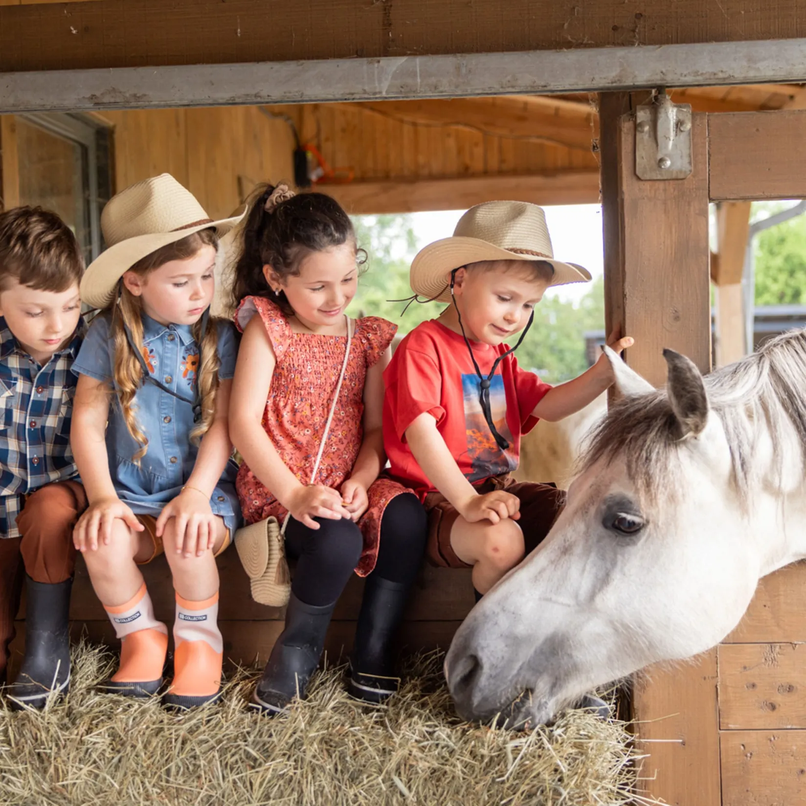 Hats & Caps>Nano Cowgirl Hat 2-8 Beige