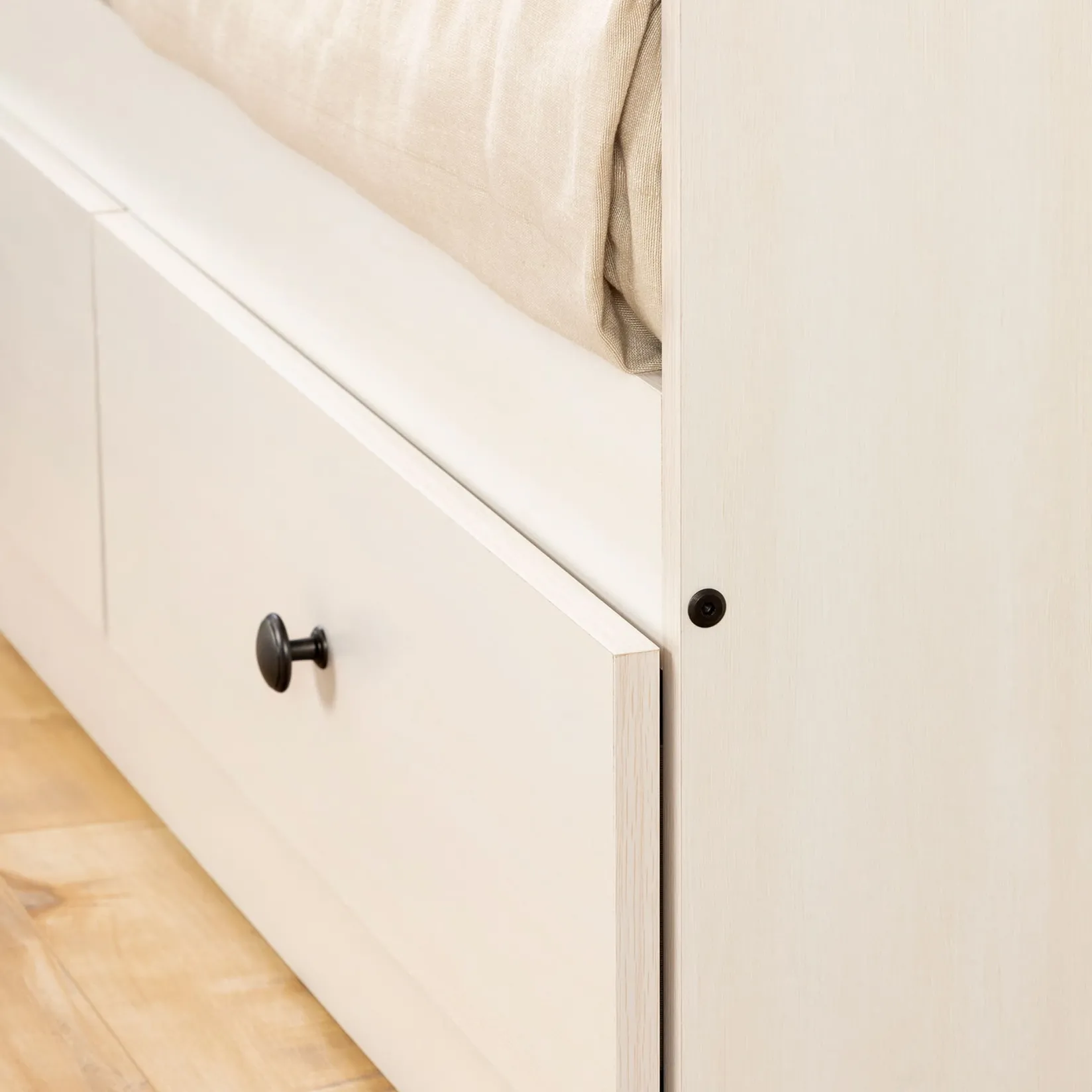 Hot Daybed with Storage - Plenny White Wash Twin, Full & Queen Beds