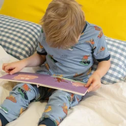 Pajamas & Bathrobes><noscript><img width=