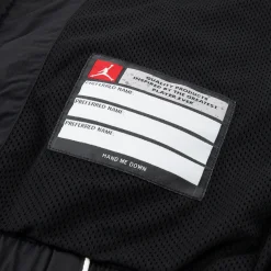 Outerwear|Coats & Jackets><noscript><img width=