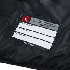 Outerwear|Coats & Jackets><noscript><img width=