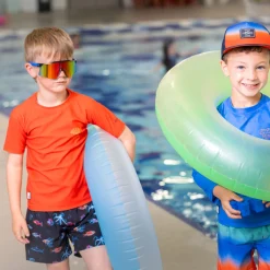 Swimsuits><noscript><img width=