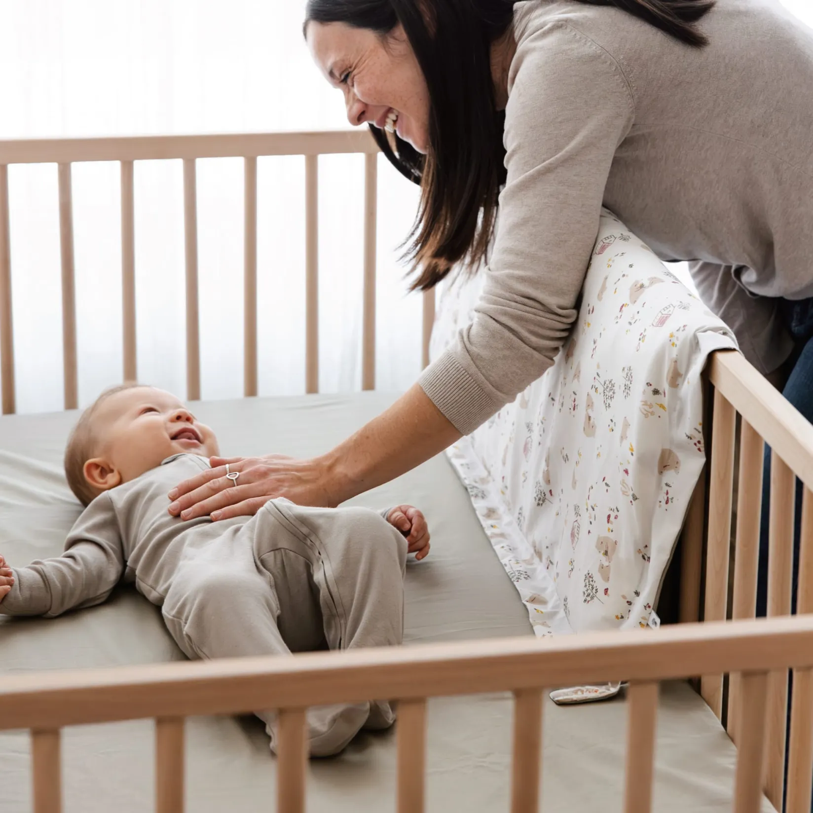 Hot Fitted Crib Sheet - Green Kids Sheets|Bedding