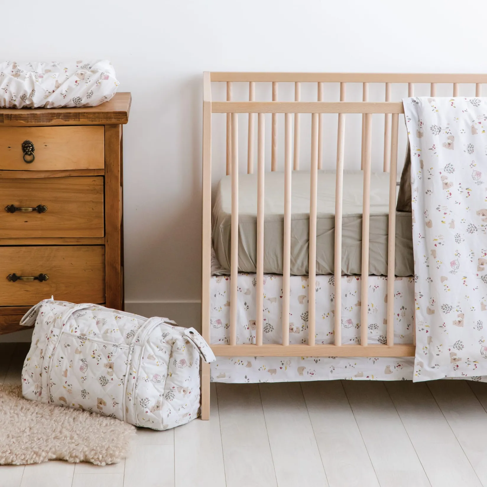 Hot Fitted Crib Sheet - Green Kids Sheets|Bedding