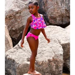 Swimsuits><noscript><img width=