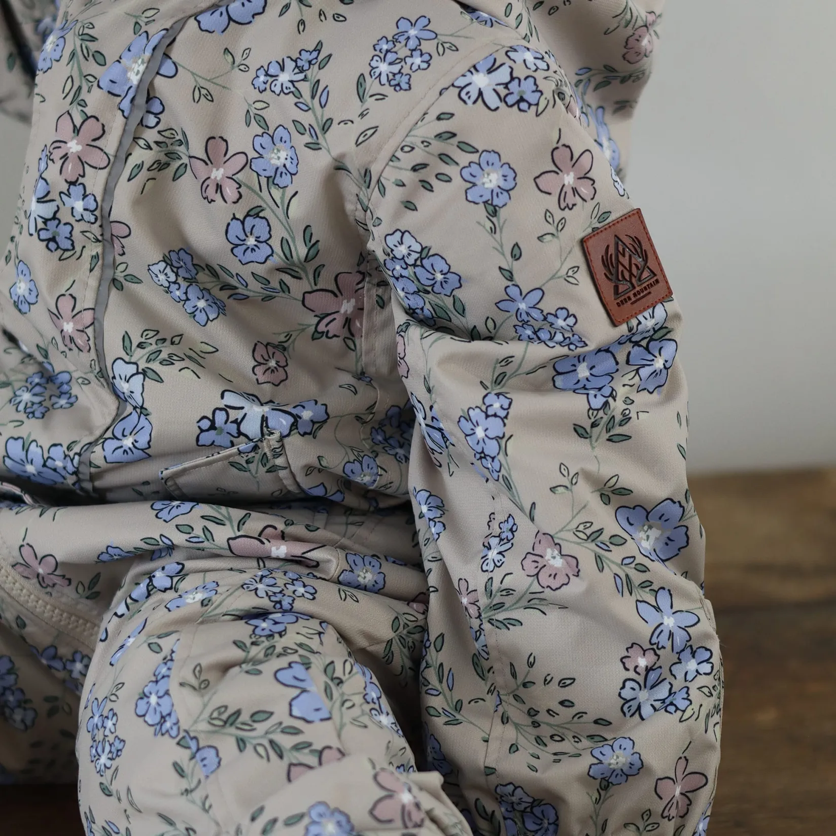 Outerwear>Deer Mountain Flowers 1pce Suit 6-24m Beige