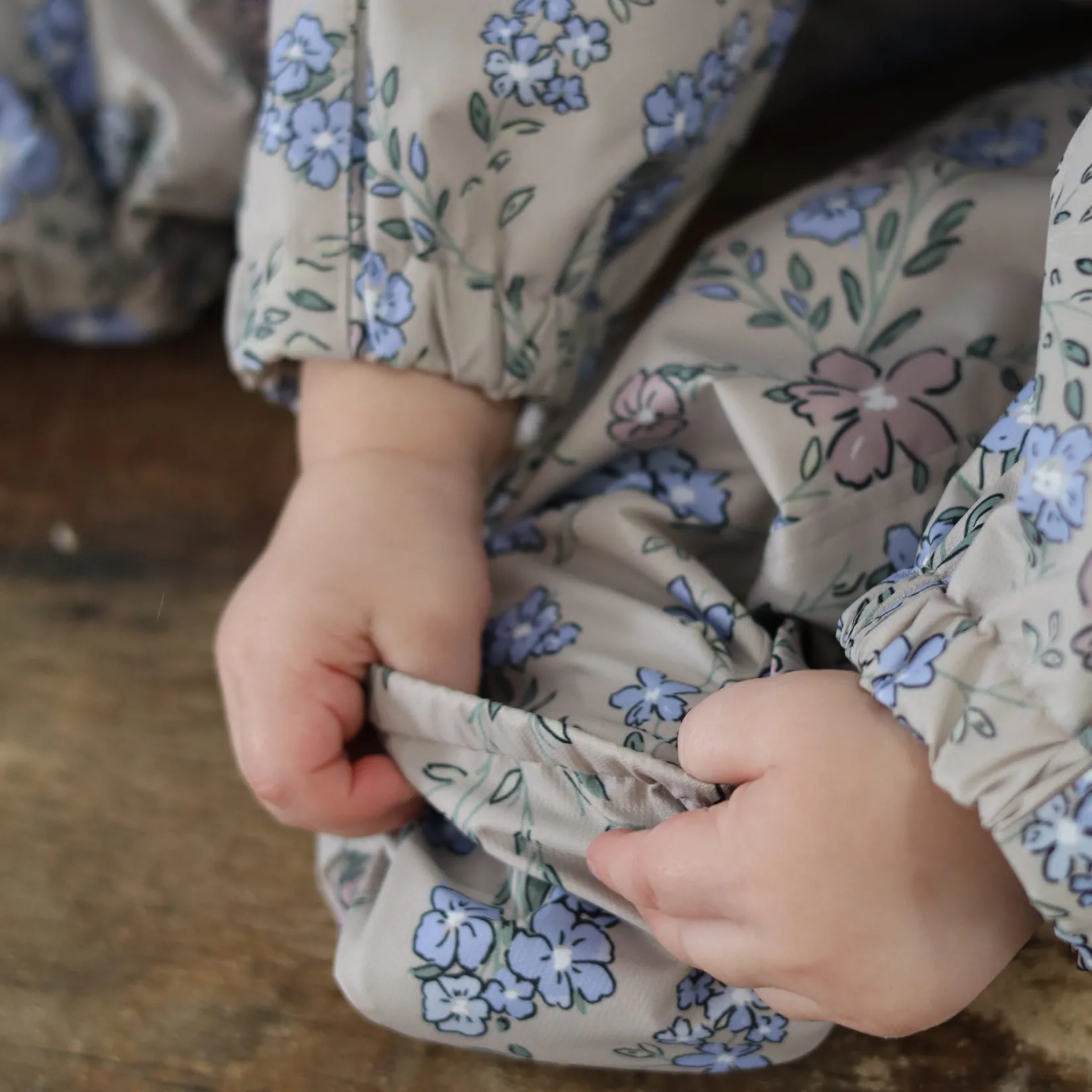 Outerwear>Deer Mountain Flowers 1pce Suit 6-24m Beige