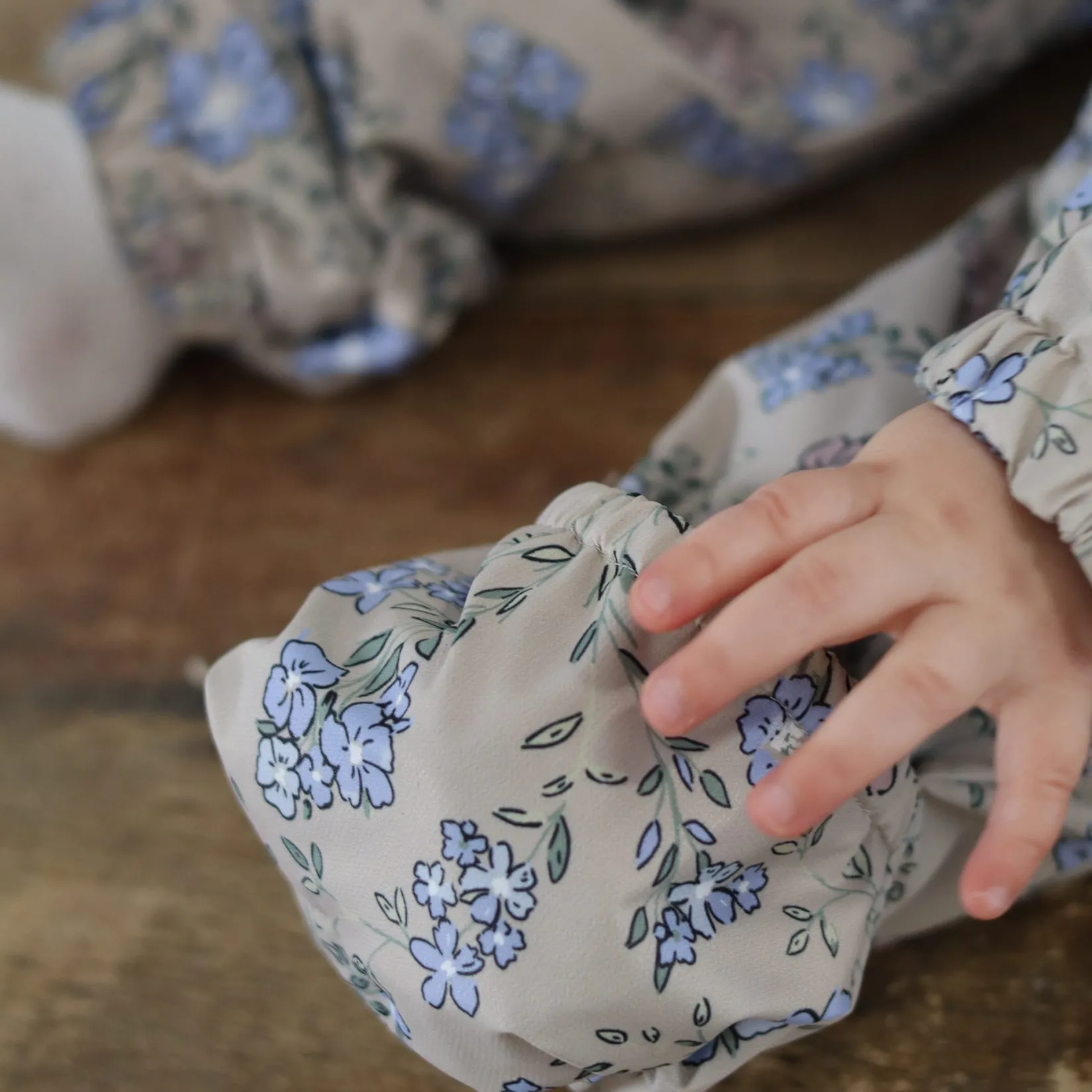 Outerwear>Deer Mountain Flowers 1pce Suit 6-24m Beige