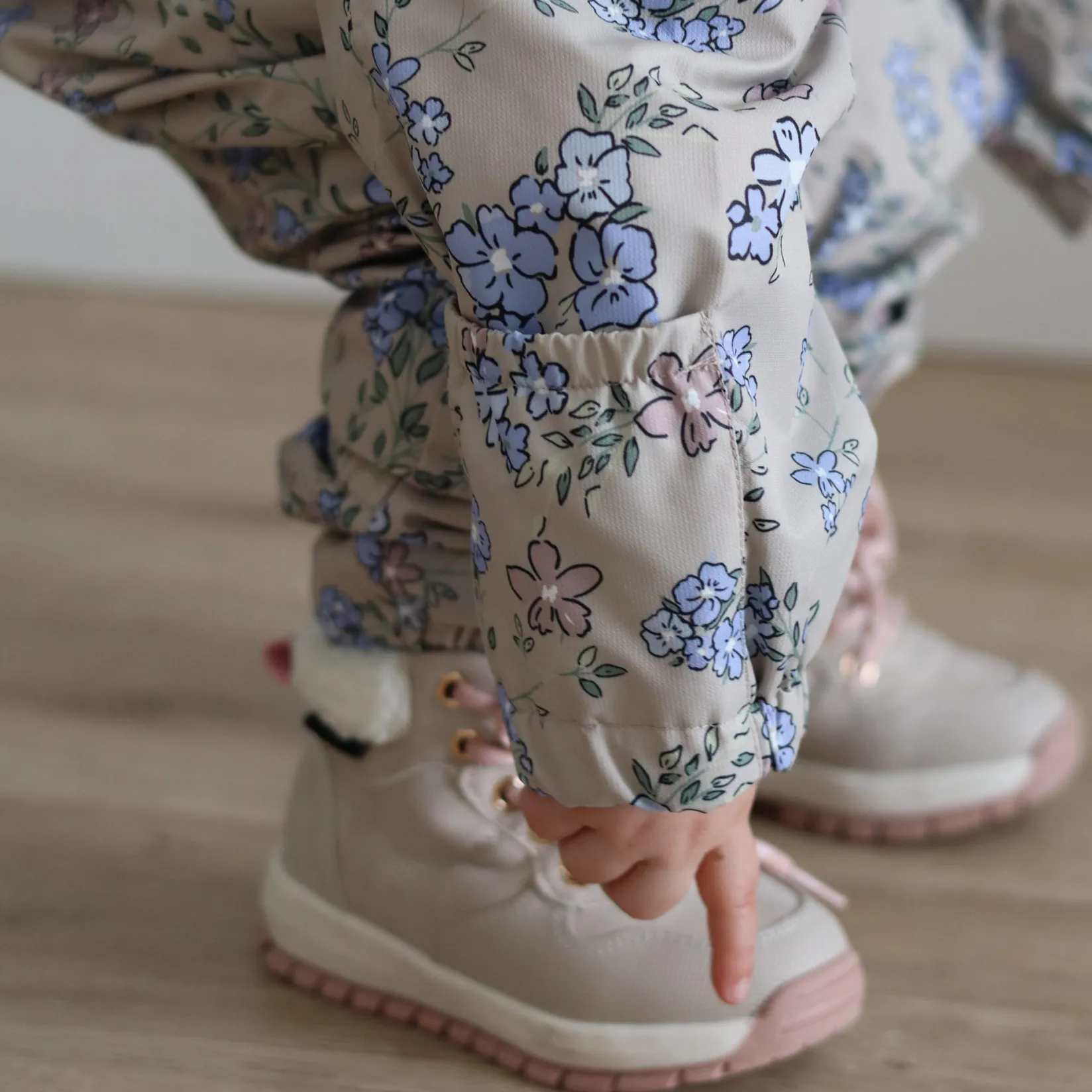 Outerwear>Deer Mountain Flowers 1pce Suit 6-24m Beige