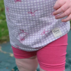 Leggings & Jeggings><noscript><img width=