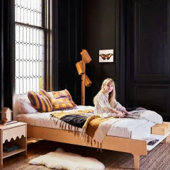 New Full Bed River Wht Nat Twin, Full & Queen Beds