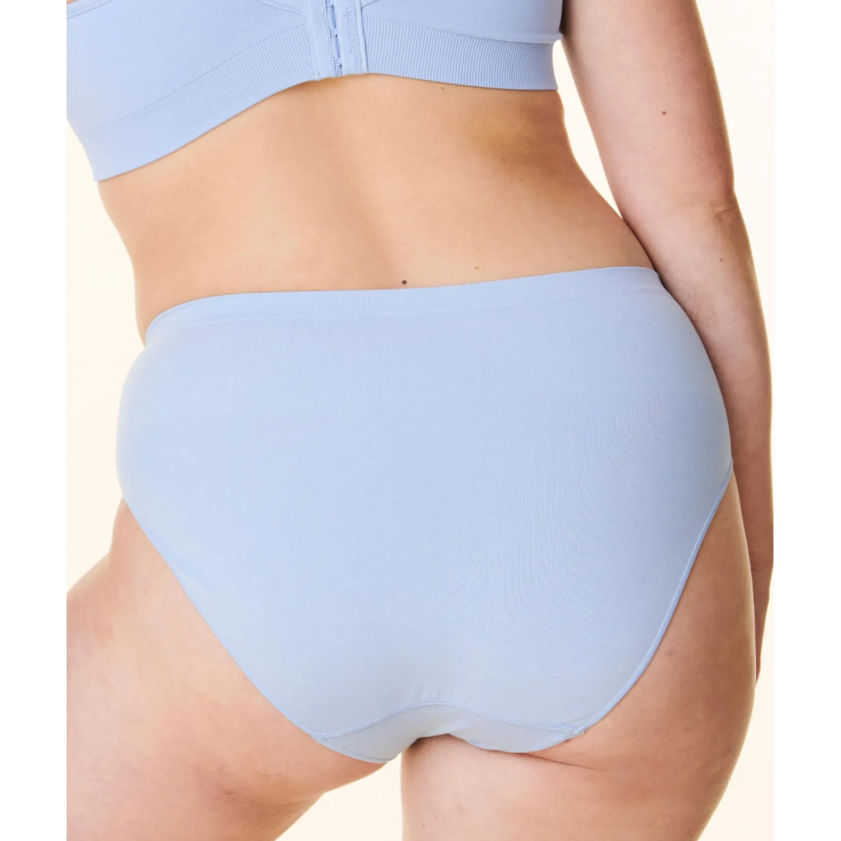 Underwear>Bravado High Rise Seamless Panty