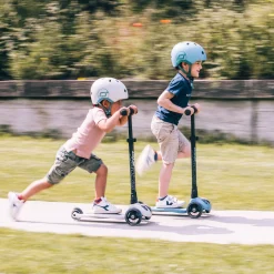 Bikes And Accessories|Bikes & Scooters>Scoot and Ride Highwaykick 3 Led Scooter - Steel