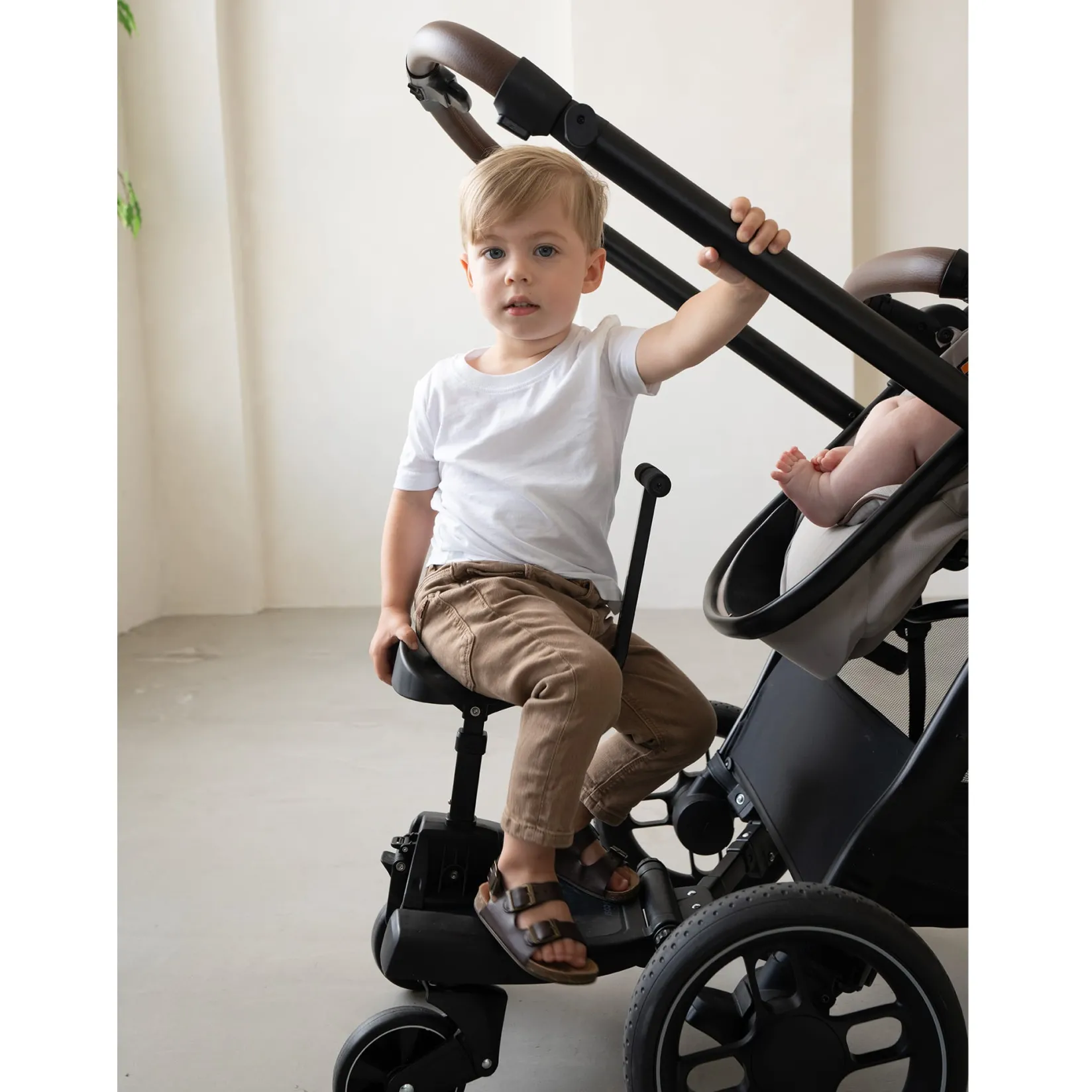Strollers & Trailers>Maxi-cosi Hop-on Board
