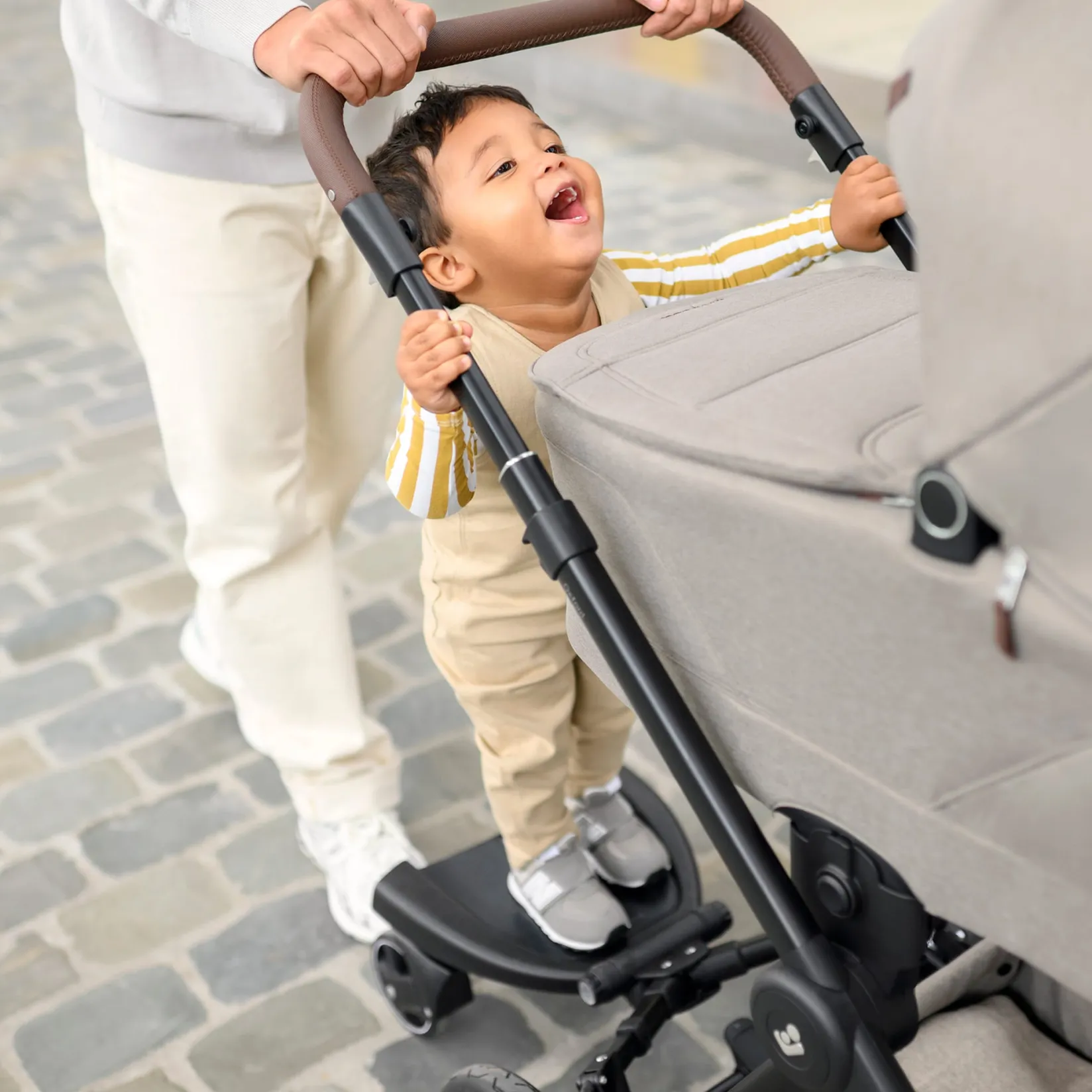 Strollers & Trailers>Maxi-cosi Hop-on Board