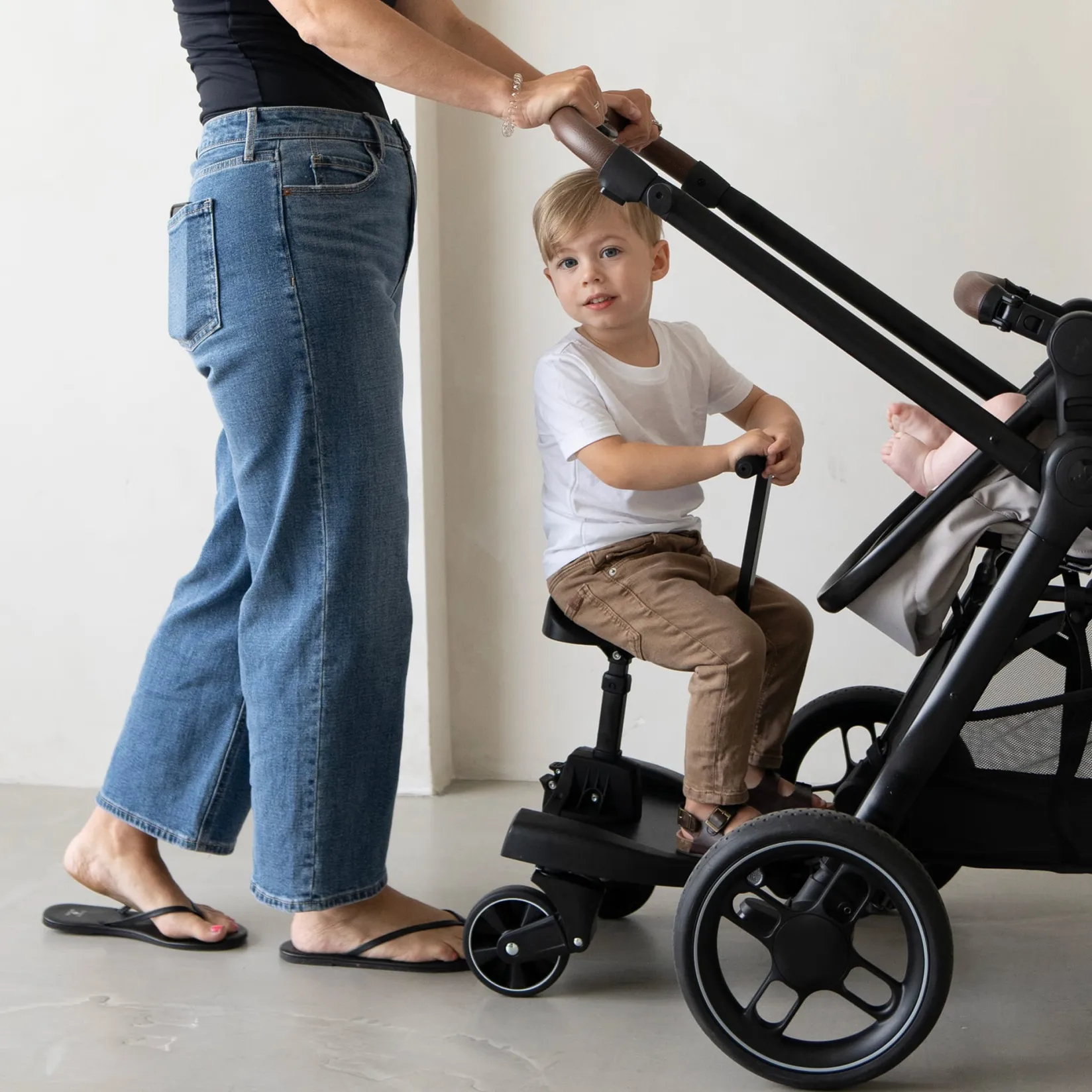 Strollers & Trailers>Maxi-cosi Hop-on Board