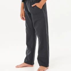 Pants & Jeans><noscript><img width=