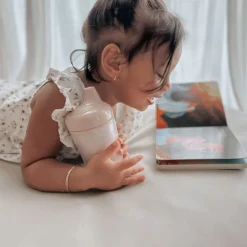 Breastfeeding|Tableware><noscript><img width=