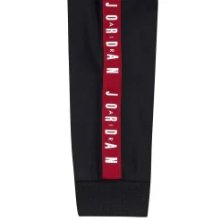 Outfit Sets><noscript><img width=