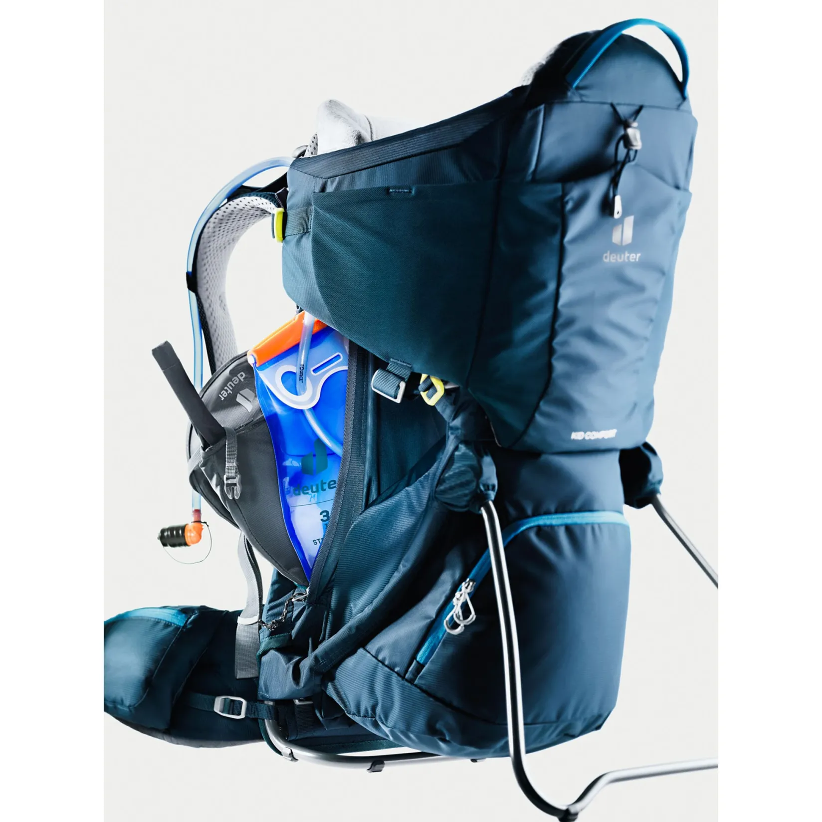 Outdoors & Travel|Baby Carriers>Deuter Kid Comfort Child Carrier - Midnight