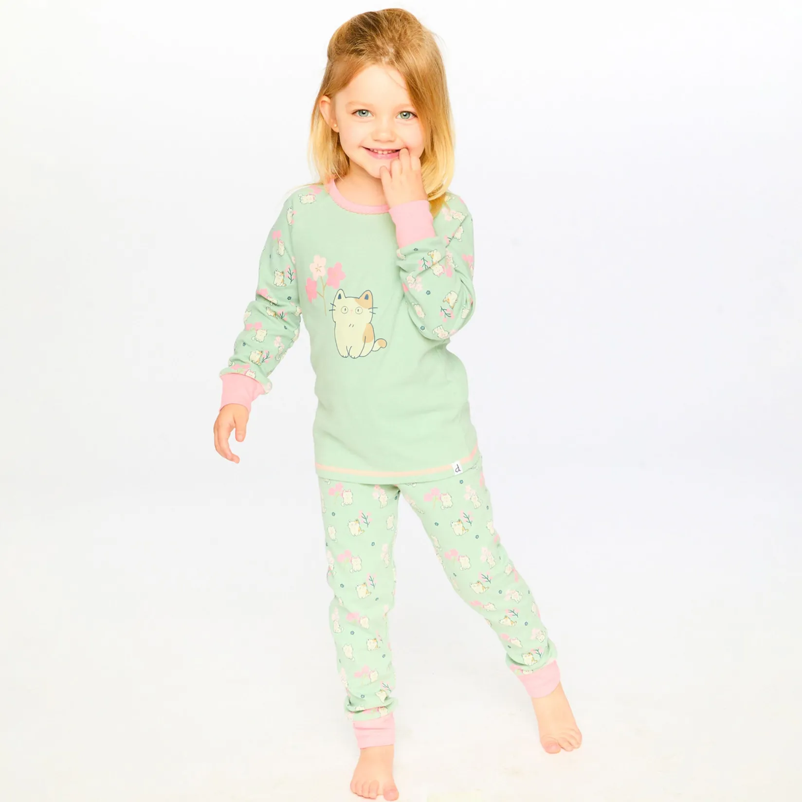 Clearance Kittens Pajama Set 7-10 Kids Pajamas & Bathrobes