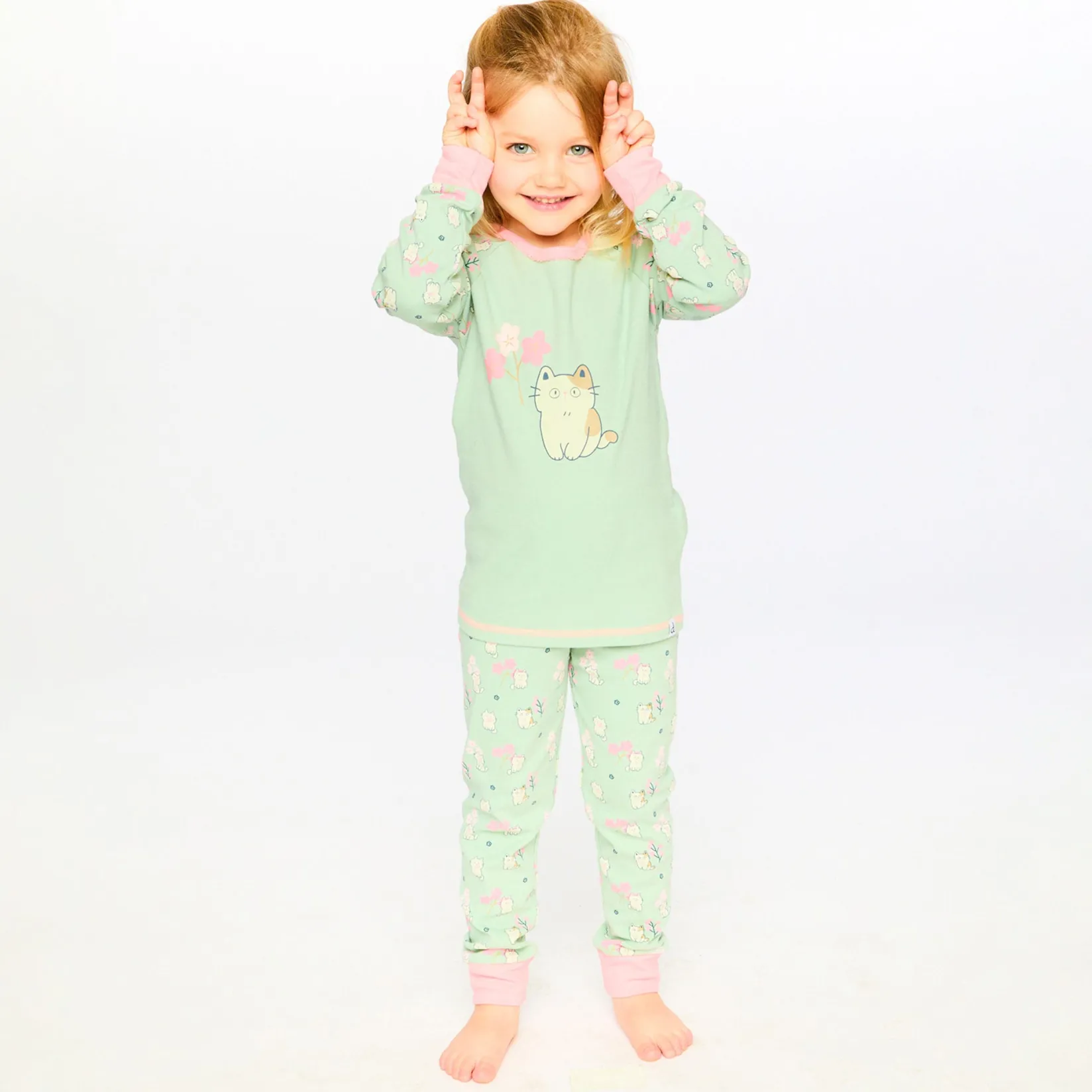 Clearance Kittens Pajama Set 7-10 Kids Pajamas & Bathrobes