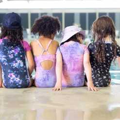 Swimsuits><noscript><img width=