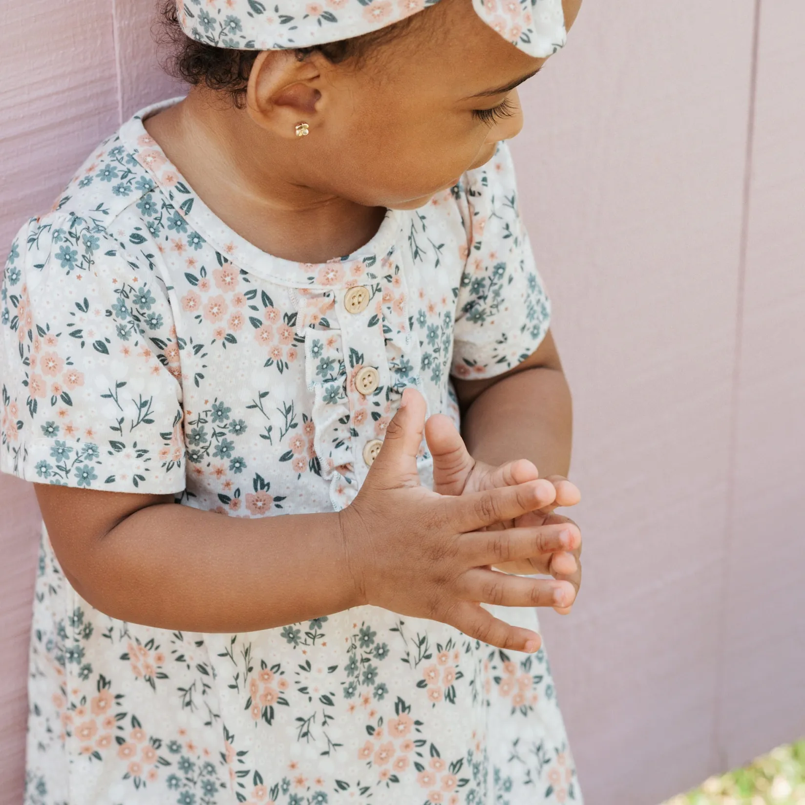 New Lamb Flowers Dress 3-24m Dresses, Skirts & Outfits