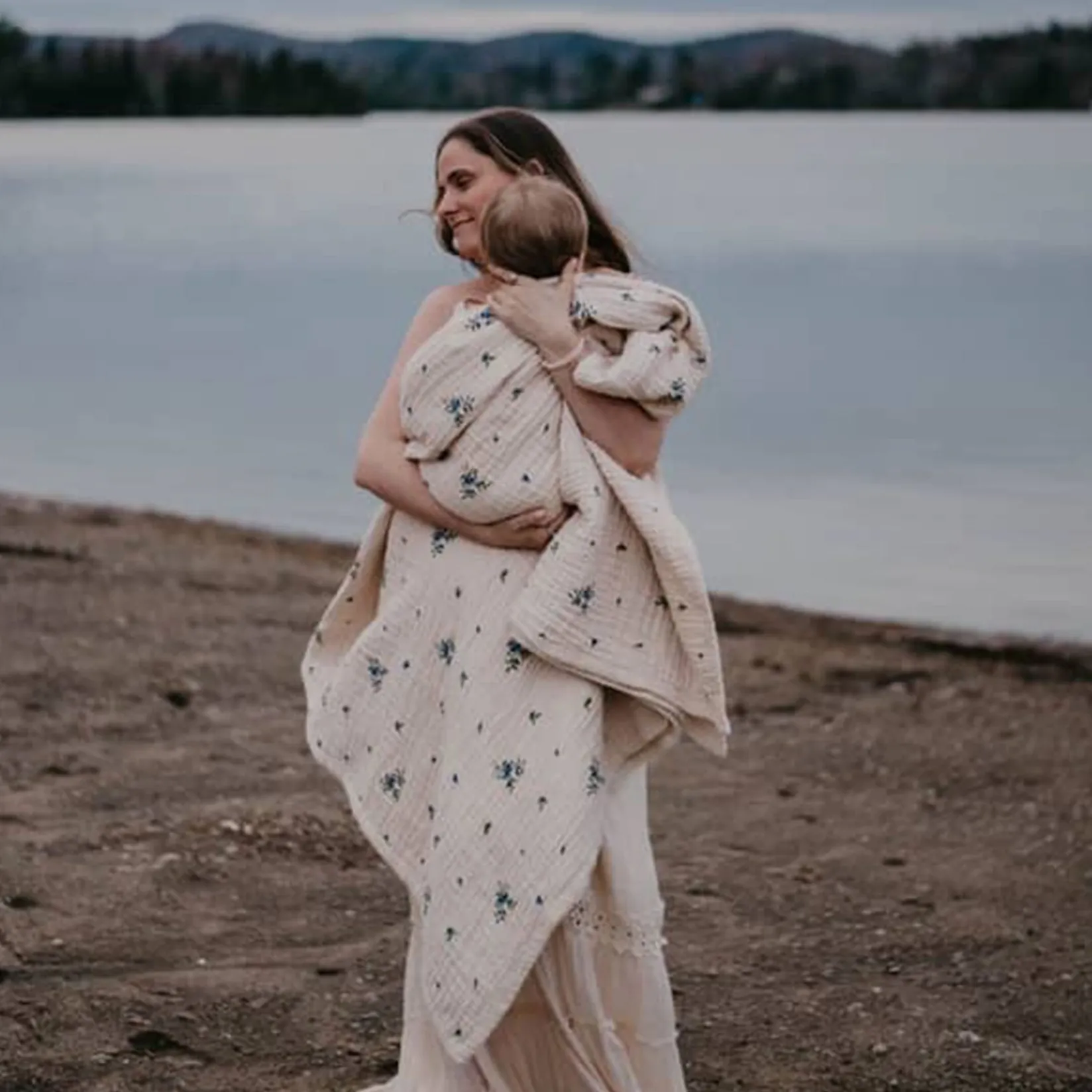 Throws|Blankets>House of Elia 4-Layer Muslin Blanket - Blueberry