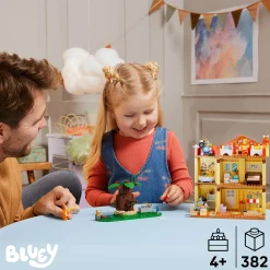 Assembly & Construction>LEGO® Bluey: Bluey’s Family House